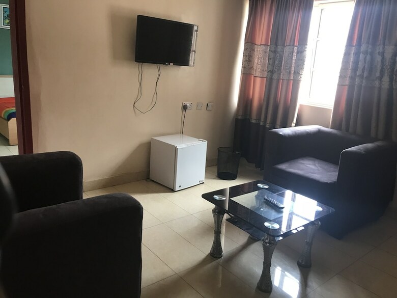 Meadway Luxury Hotels