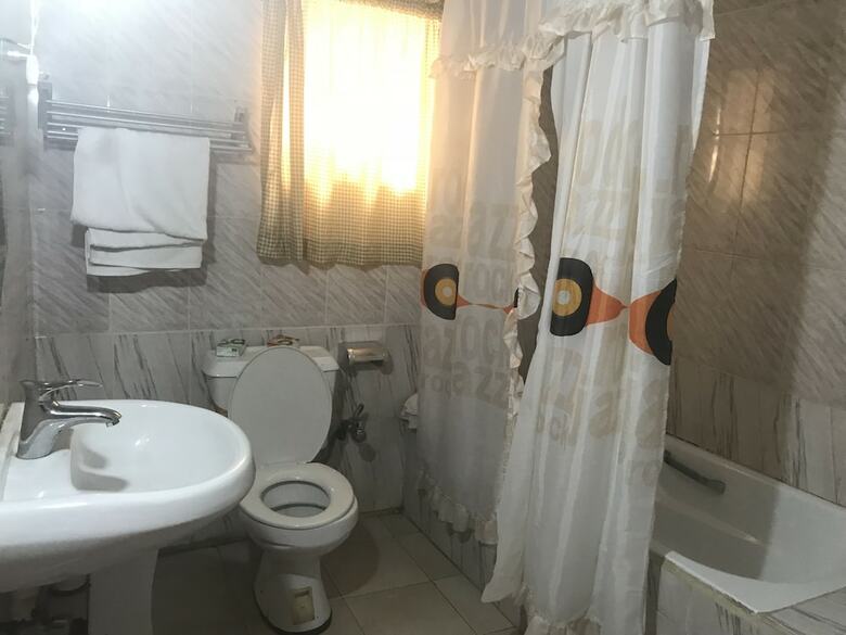 Meadway Luxury Hotels