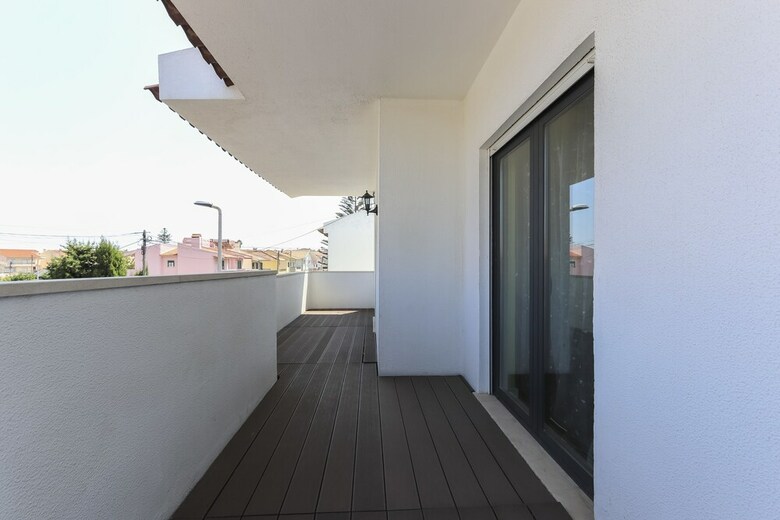 Parede Villa With Pool By Homing