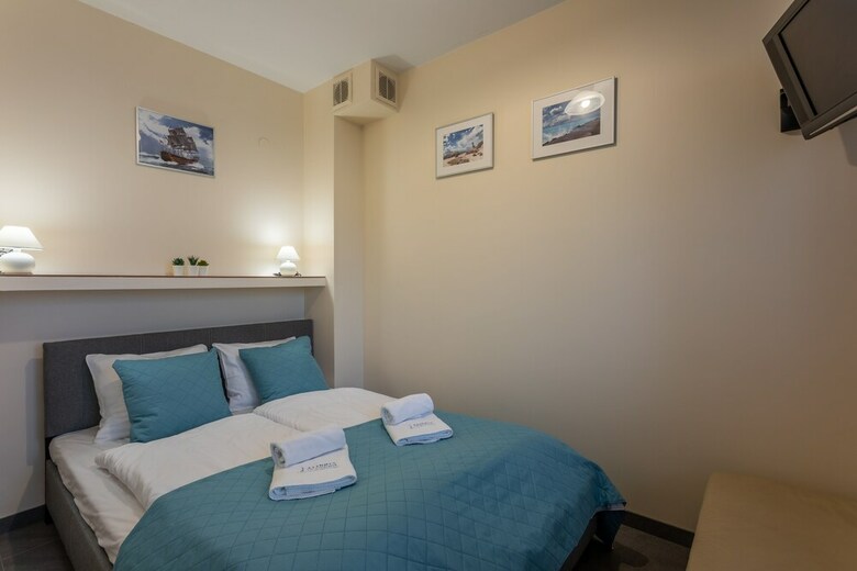 Ambria Apartments II