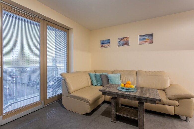 Ambria Apartments II