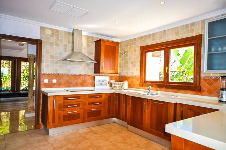 Oleholidays Villa Marques Junto A Golf Y Hotel Villa Padierna
