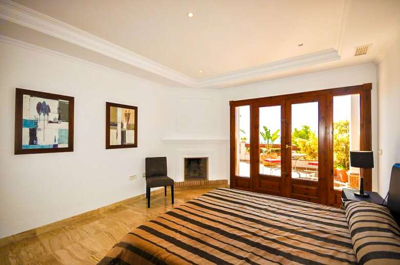 Oleholidays Villa Marques Junto A Golf Y Hotel Villa Padierna