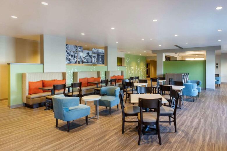 Posada Sleep Inn & Suites Tampa South