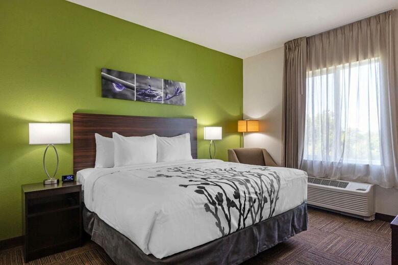 Posada Sleep Inn & Suites Tampa South