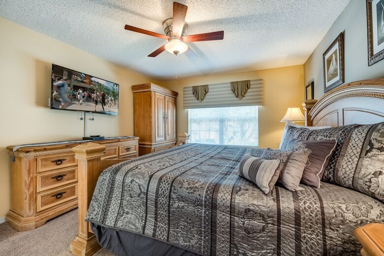 Emerald Island Rentals