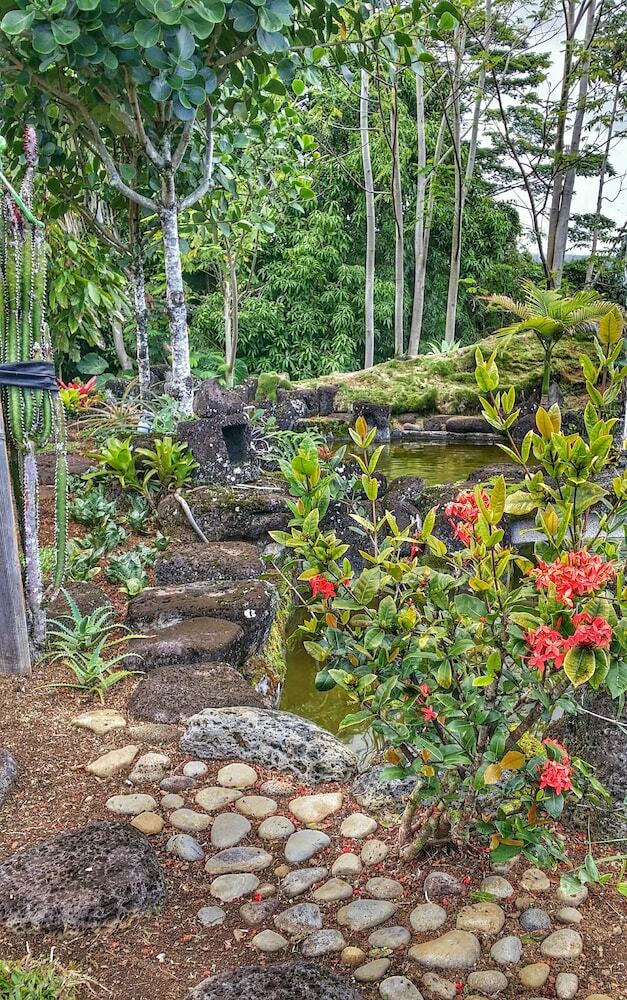 Hilltop Vacation Rental