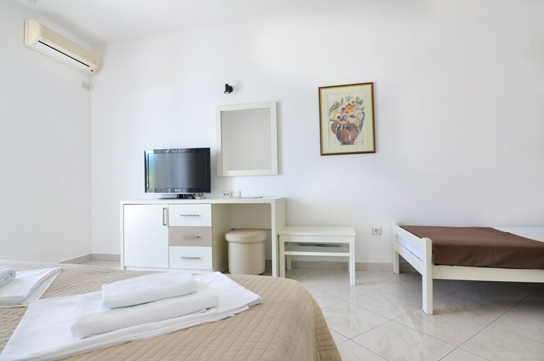 Hotel Perla - Annexes