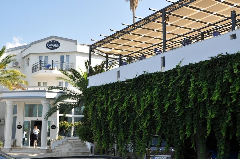 Hotel Xanadu