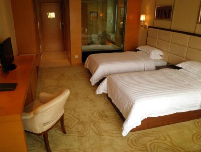 Aoyuan Golf Hotel