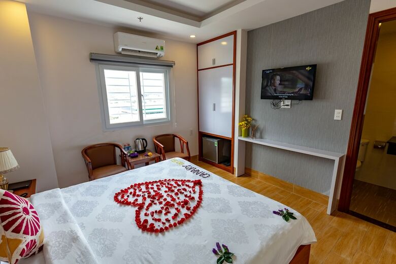 Canary Nha Trang Hotel