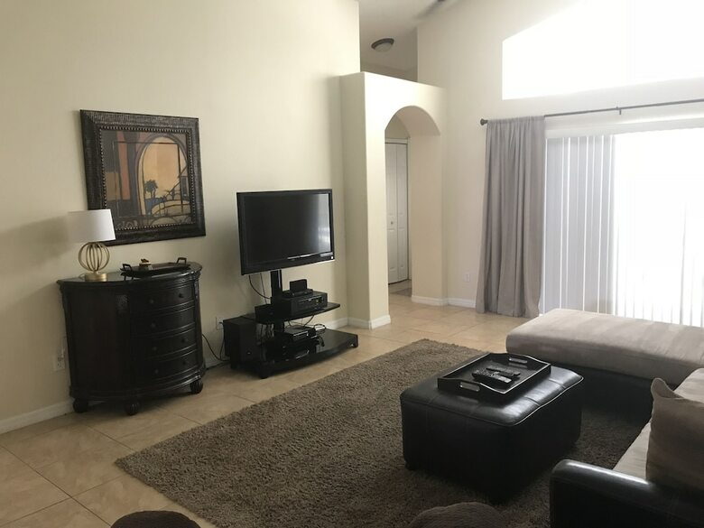 Kissimmee Vacation Homes By Shine Fm