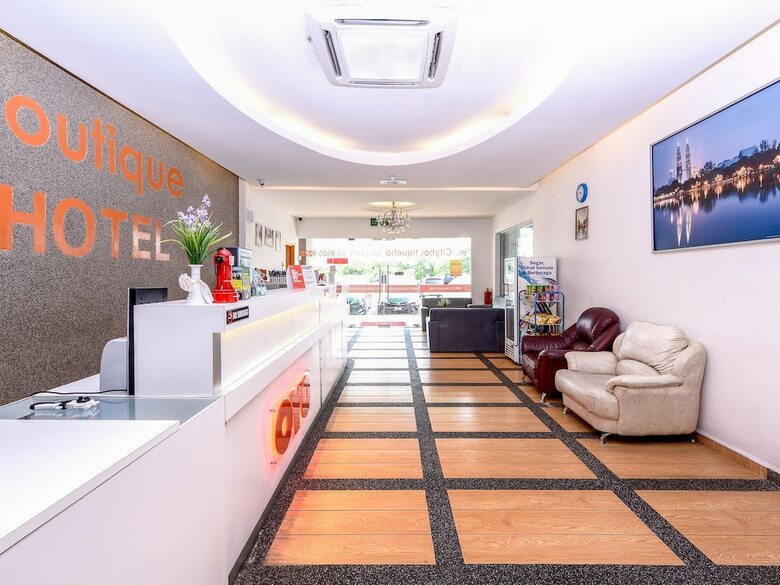 Oyo 419 City Boutique Hotel