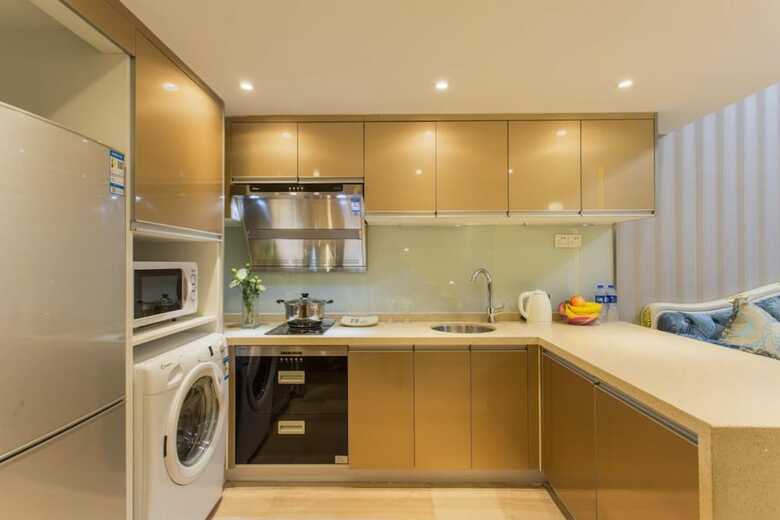 Mahattan Apartment Hesheng Branch