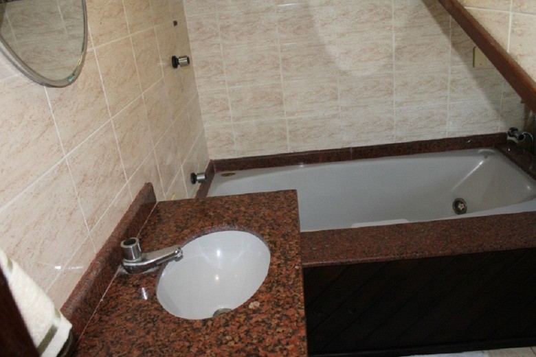 Irawo Hotel