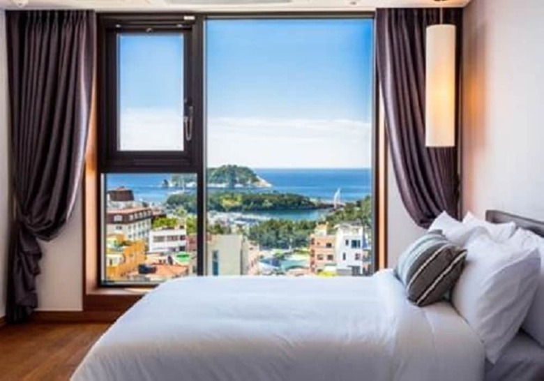 Fk Alegria Hotel