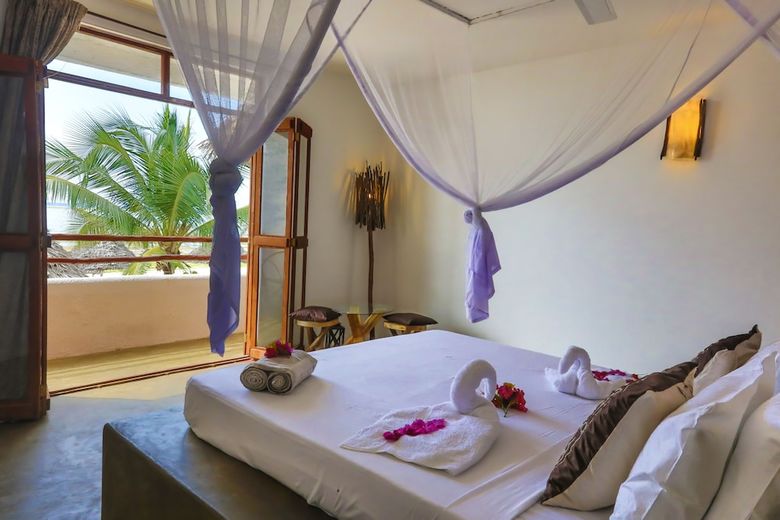 Posada Milele Beach Resort