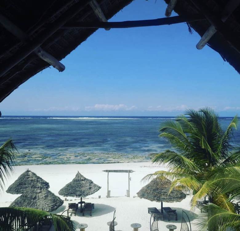 Posada Milele Beach Resort