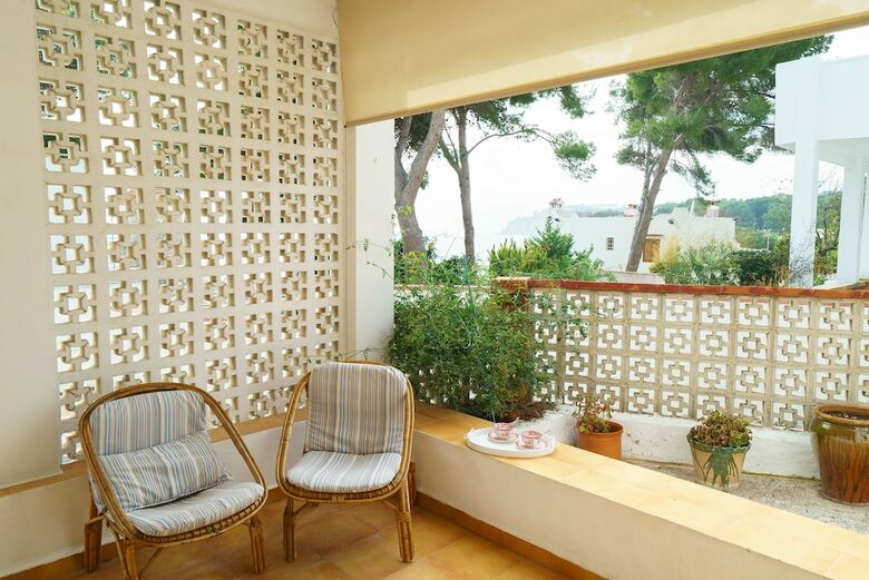 Book It Villa Clara Moraira