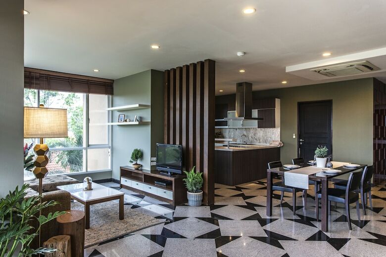 The Tepp Aparthotel
