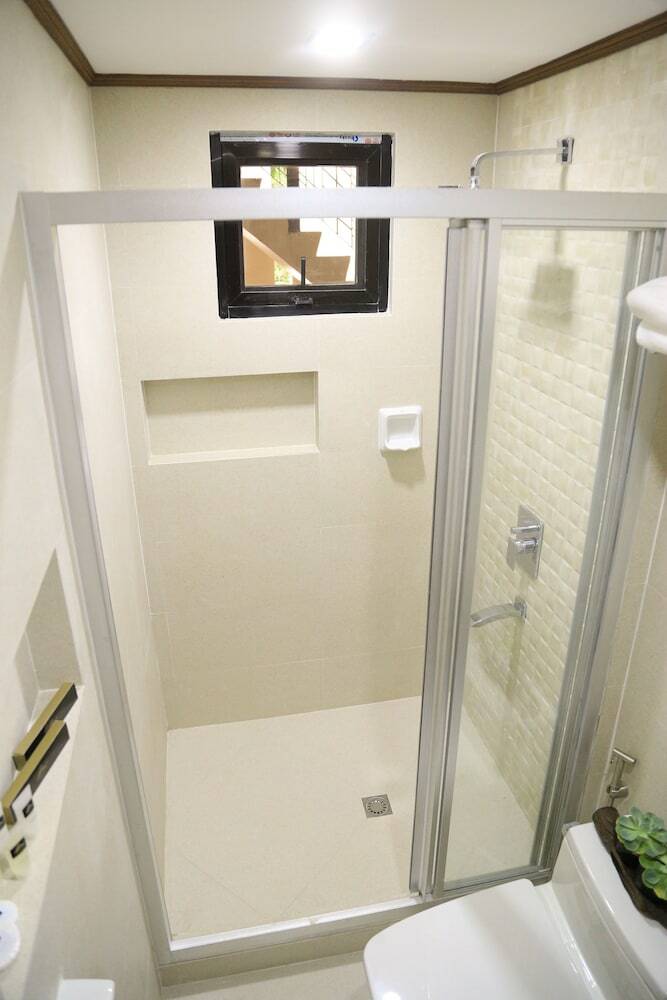 Hotel Lakeview Suites