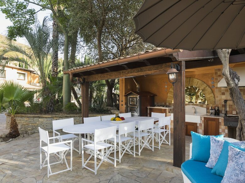 Villa Agor� - Near Agrigento Regional Archaeological Museum
