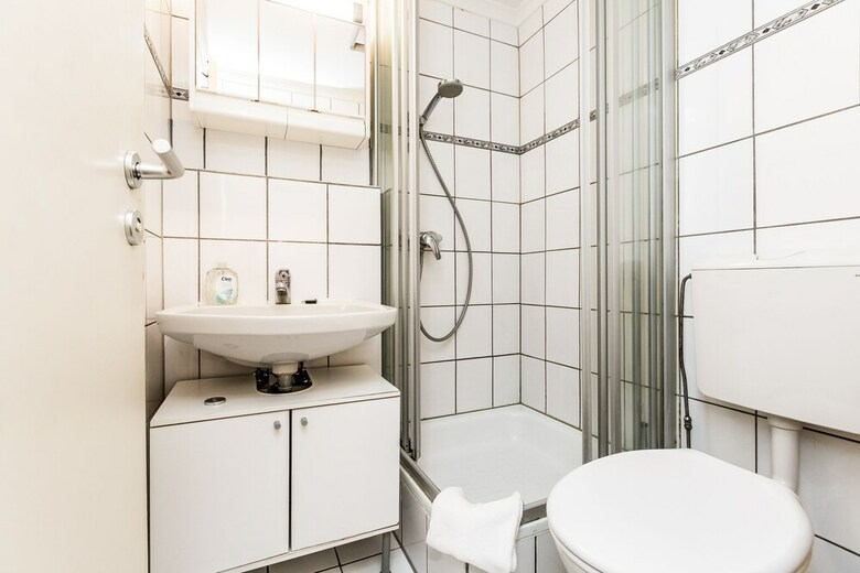 Apartamentos Ferienwohnung K�ln Ostheim