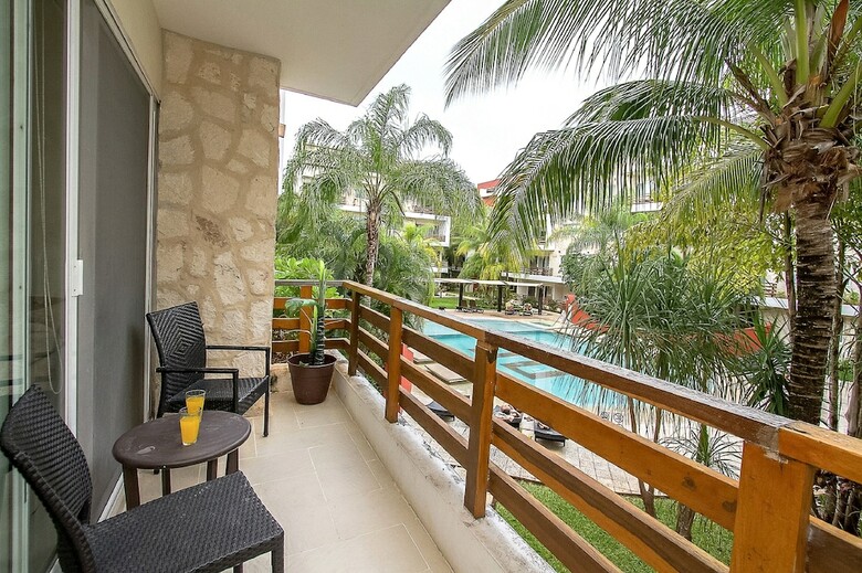 Apartamentos Sabbia  Dowtown Condos By Mikitito Rentals