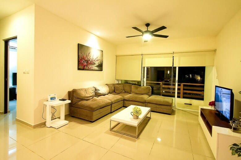 Apartamentos Sabbia  Dowtown Condos By Mikitito Rentals