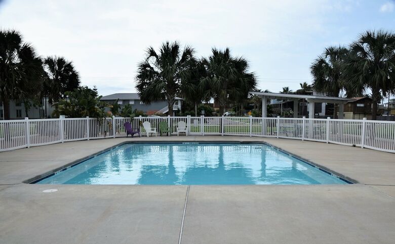 The Commons #101 - Three Bedroom Townhome