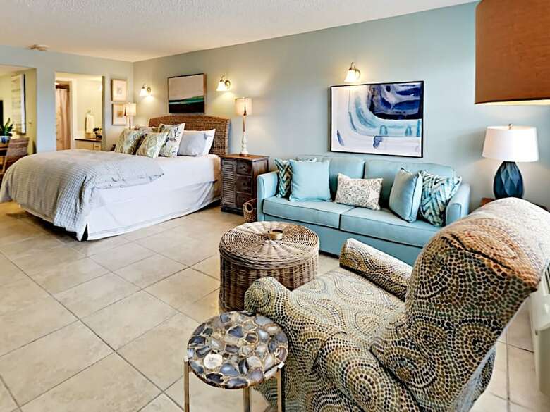 114 Sea Breeze - One Bedroom Condo