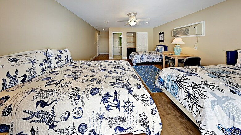 Spinnaker House - Four Bedroom Home