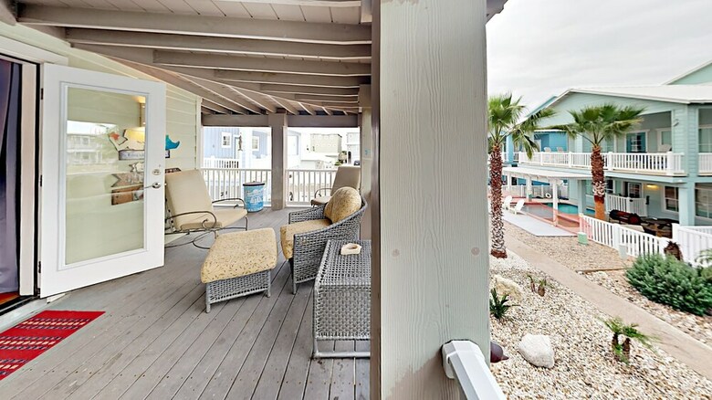 Banyan Beach House - Three Bedroom House