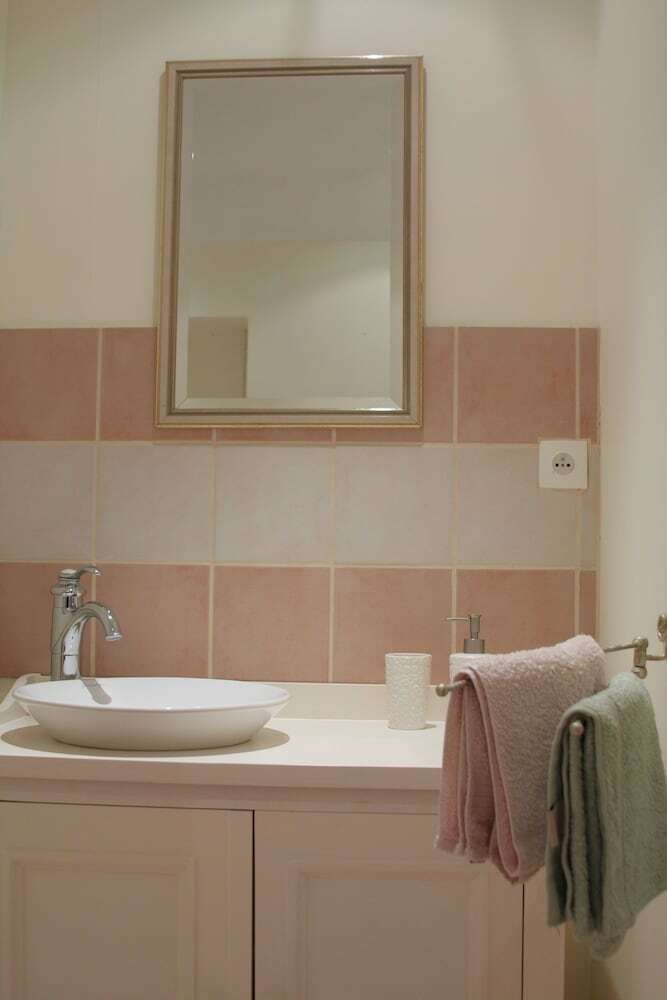 Bed & Breakfast Chambre D'h�tes La Pergola Du Sourire