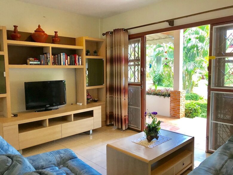 Hotel Falang Paradise