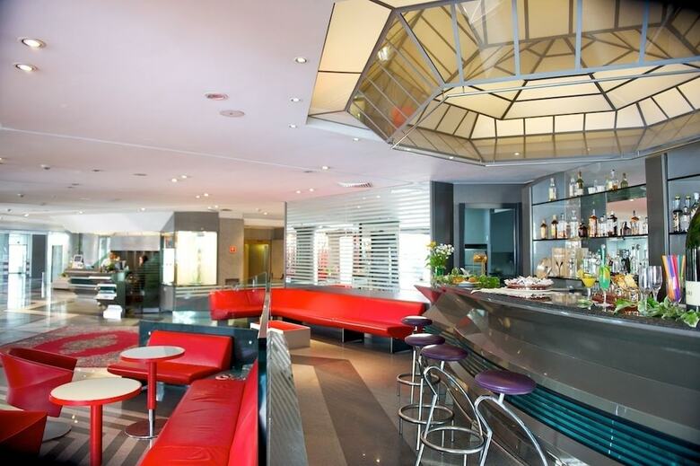 Ariha Hotel