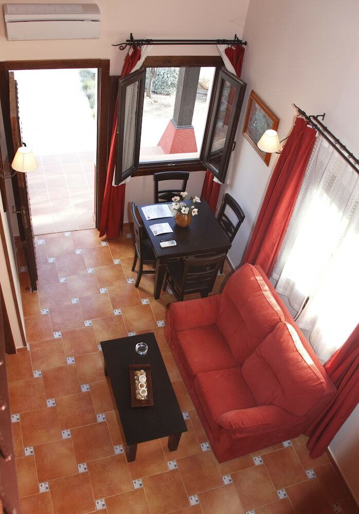 Villa Encinar De Haldudo - In The Suburbs