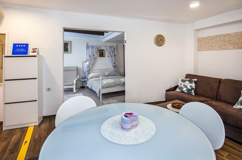 Apartment Rubinum