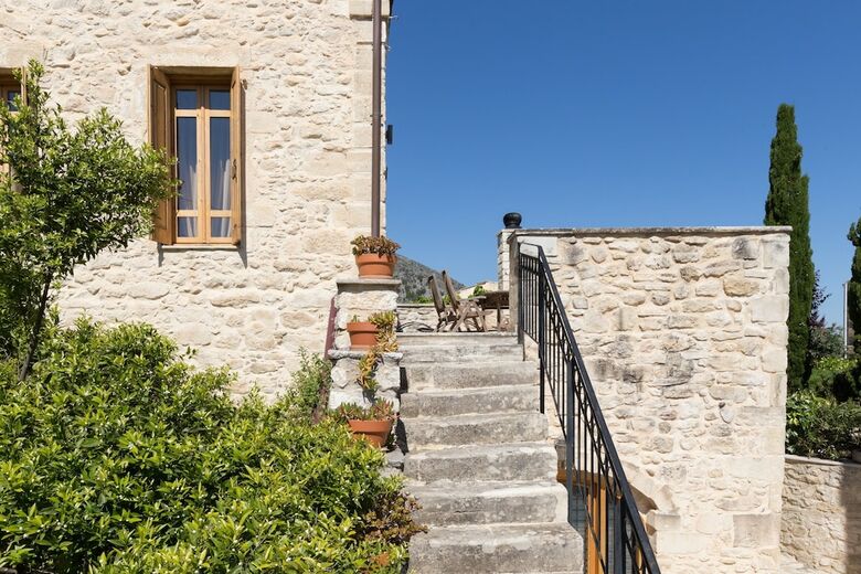 Aparthotel Arcus Suites