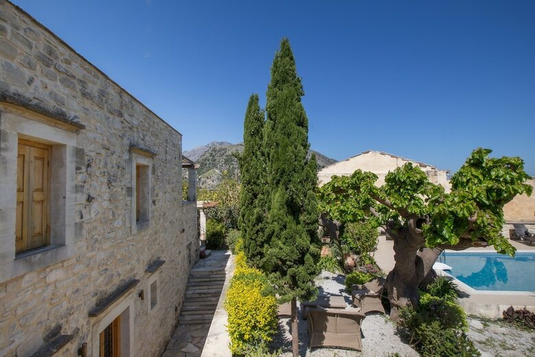 Aparthotel Arcus Suites