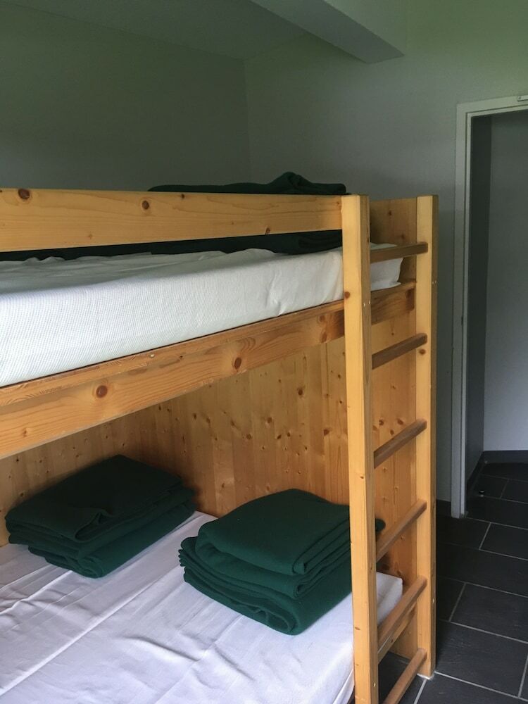 Hostal Refuge Des �tangs De Bassi�s