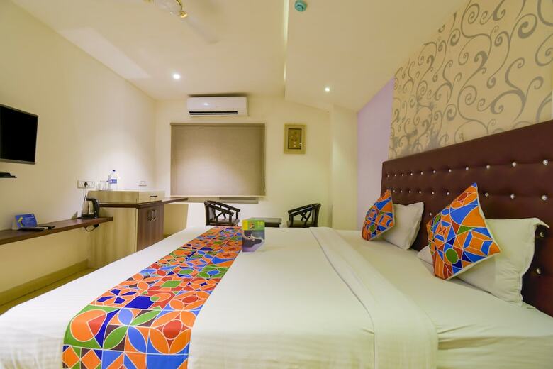Fabhotel Pentagon Airport