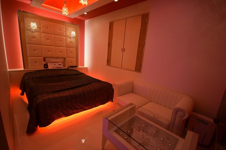 Hotel X - Adult Only