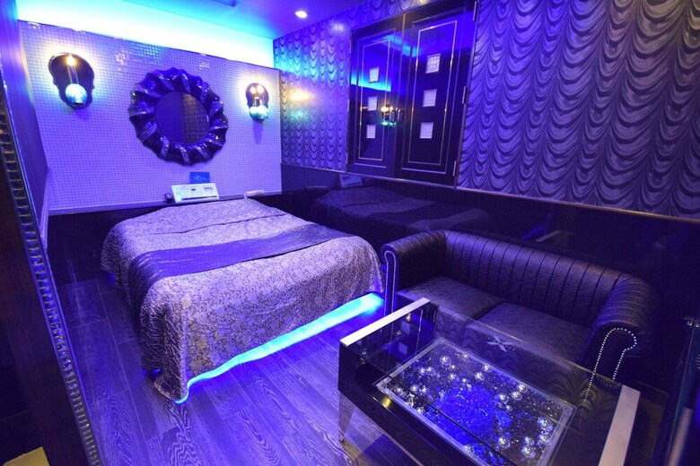 Hotel X - Adult Only