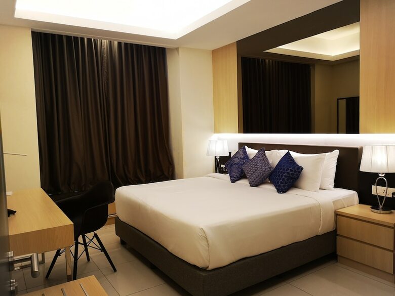 Hotel Gloria Residences Ion Delemen