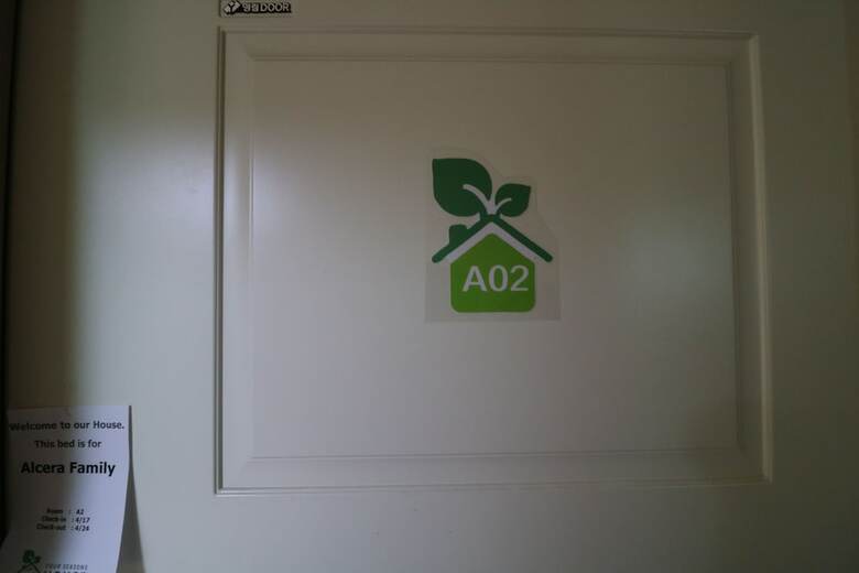 Hostal Four Seasons House - Hostel, Women Only