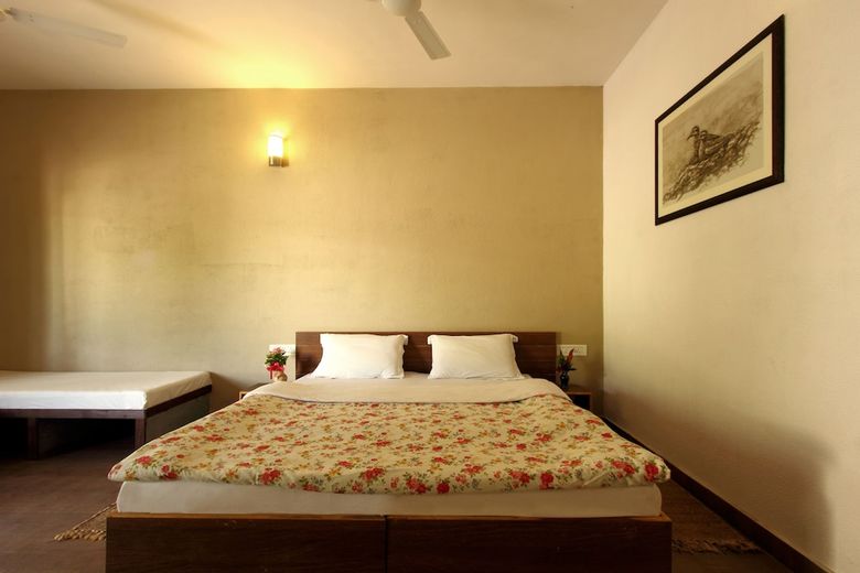 Hotel Gir Birding Lodge
