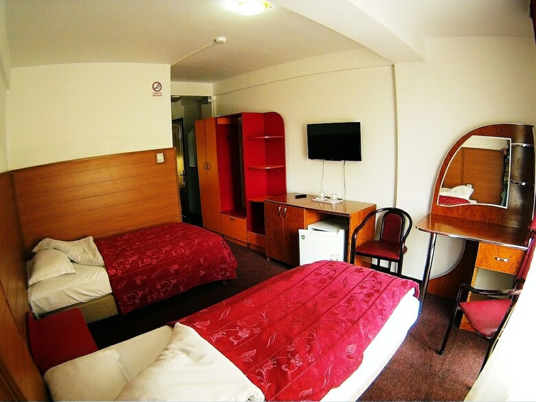 Hotel La Sura Getilor