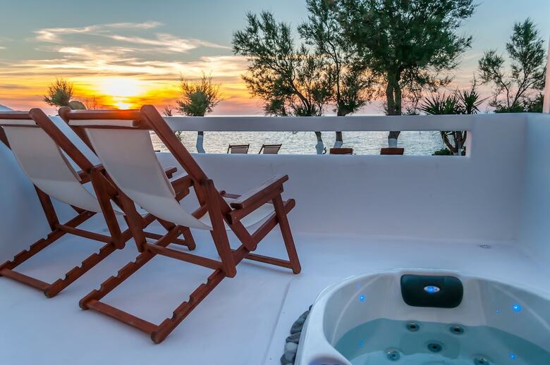 Hotel Niki Savvas Studio & Suites