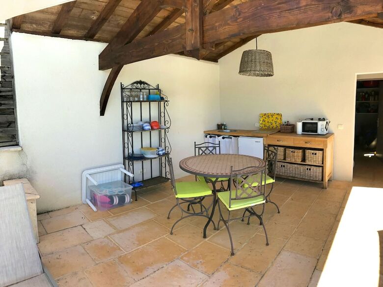 Agroturismo Domaine C�t� Granges